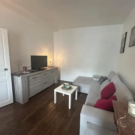 Apartment Chez Lea-magnifique Maison Au Centre-ville *